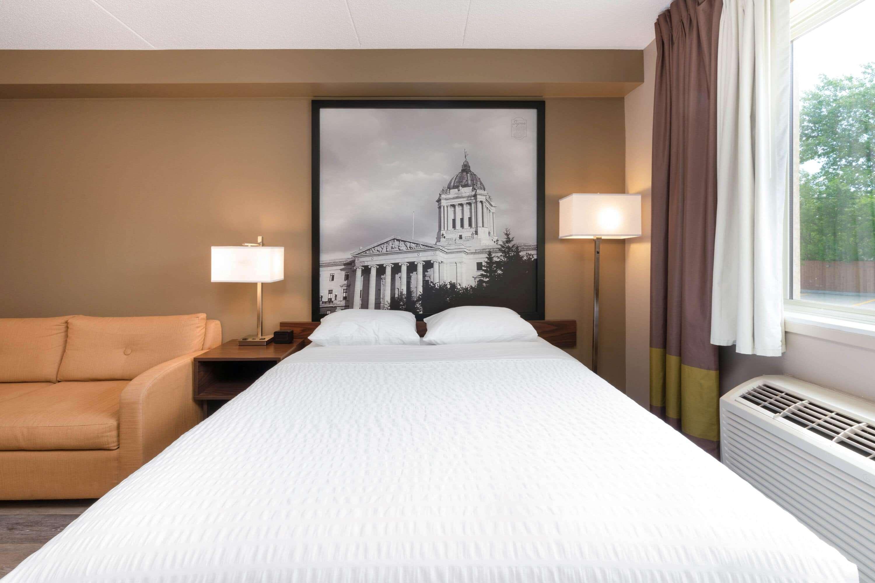 Super 8 By Wyndham Winnipeg West Exteriör bild