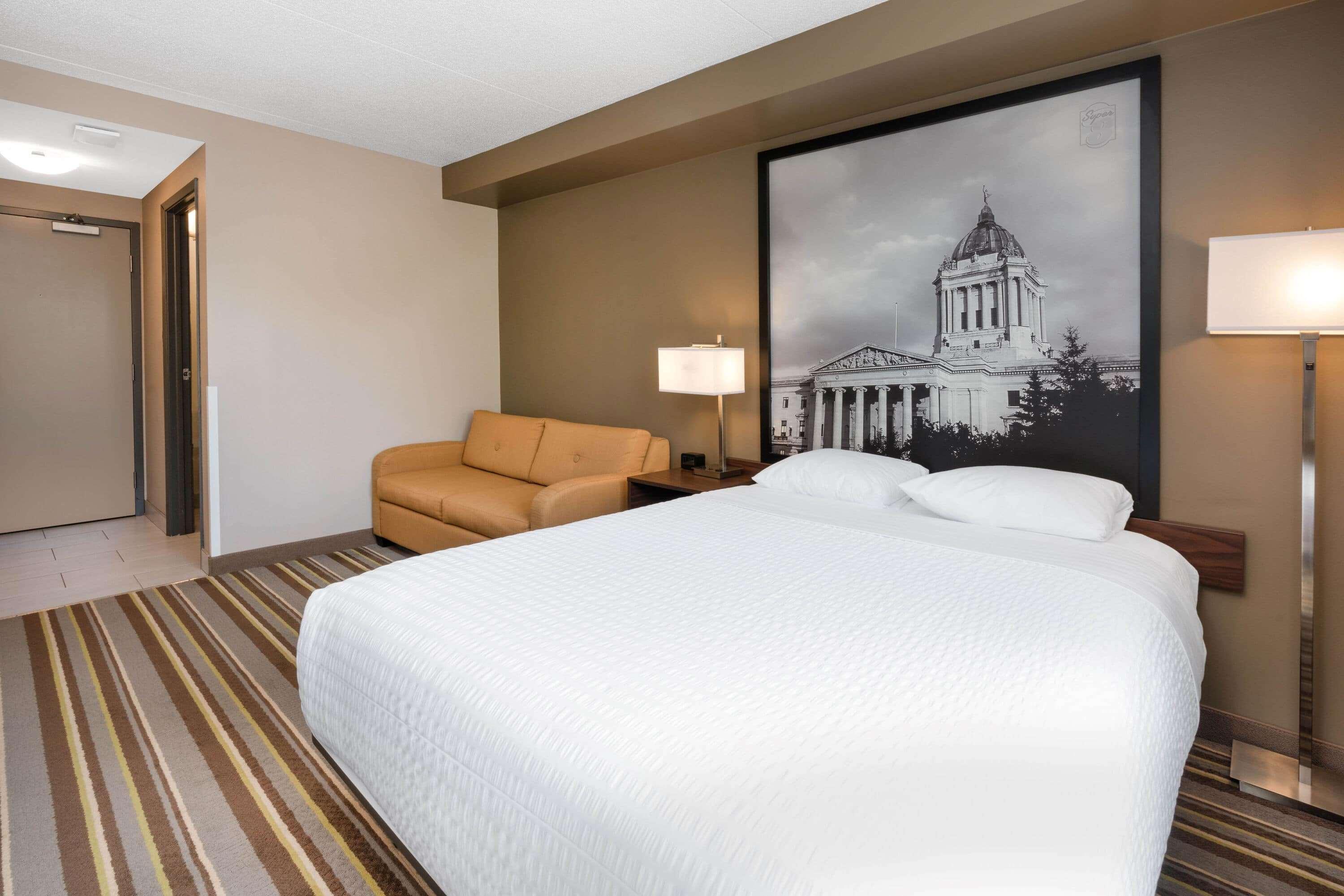Super 8 By Wyndham Winnipeg West Exteriör bild